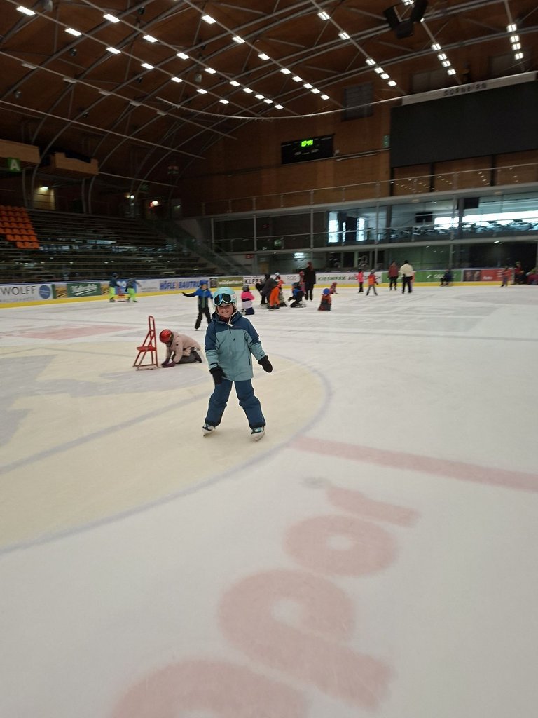 Eislaufen_3a_3c_2025__010.jpg 